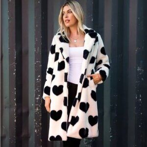 26 International Heart Pattern Faux Fur Coat